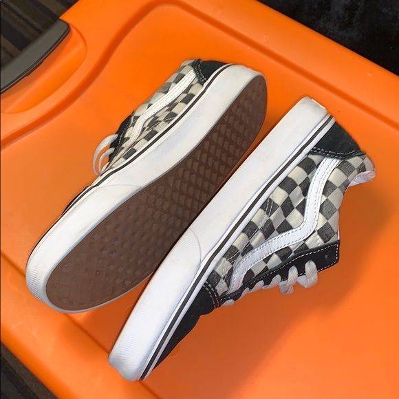 Vans - Picture 10 of 10